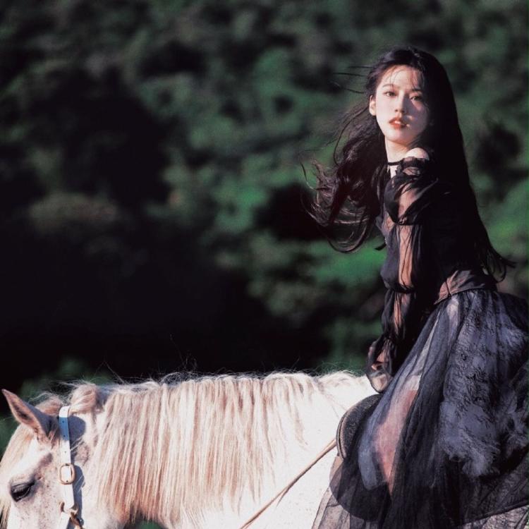 雪代巴（身份：剑心前妻、OVA《追忆篇》核心角色） - 网络短剧全集在线观看 - 线上直播